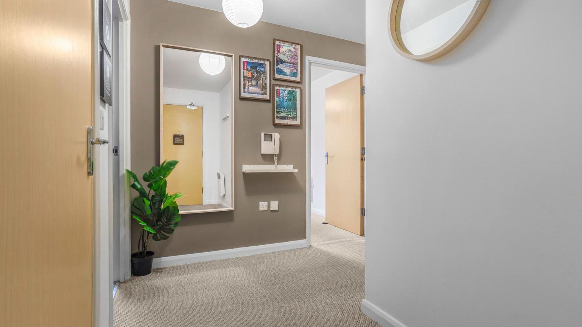 Japanese Suite 2Bed 2Bath, Free Park, Netfix, 75 Inch Tv, Games - City Centre- Maihom Birmingham Eksteriør bilde