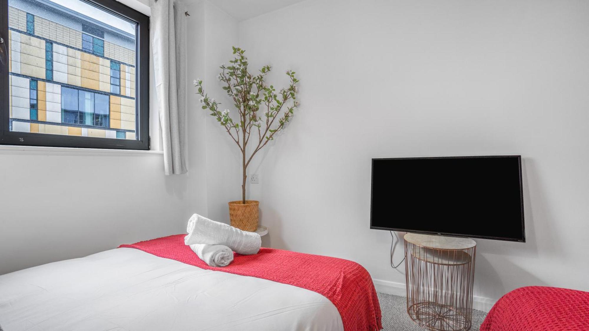 Japanese Suite 2Bed 2Bath, Free Park, Netfix, 75 Inch Tv, Games - City Centre- Maihom Birmingham Eksteriør bilde