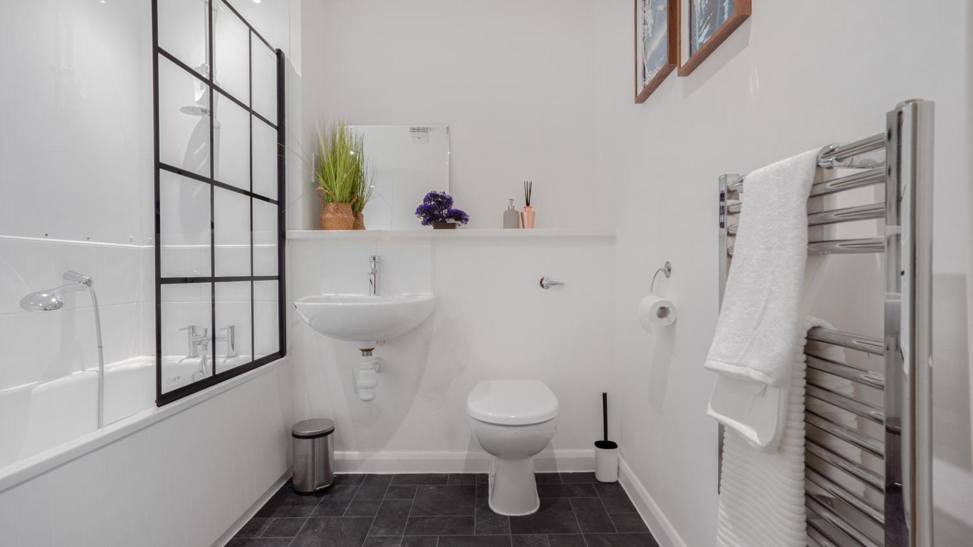 Japanese Suite 2Bed 2Bath, Free Park, Netfix, 75 Inch Tv, Games - City Centre- Maihom Birmingham Eksteriør bilde